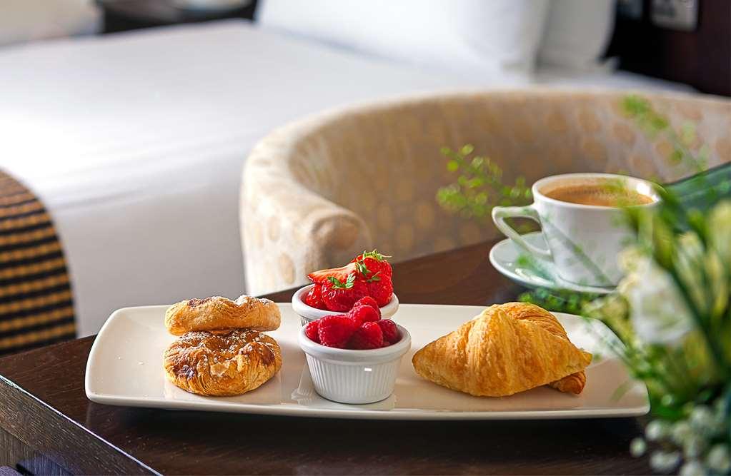 Carlton Hotel Бланчардстаун Номер фото